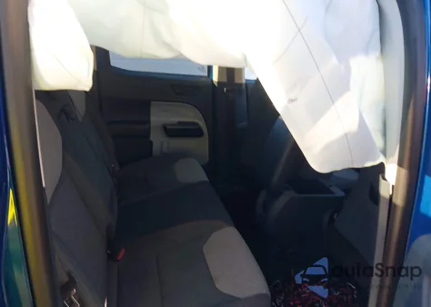 2024 Ford Maverick Xlt z USA, uszkodzony, nr VIN 3FTTW8J98RRA30884